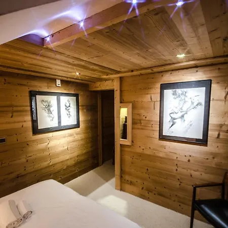 June Chalet Chamonix